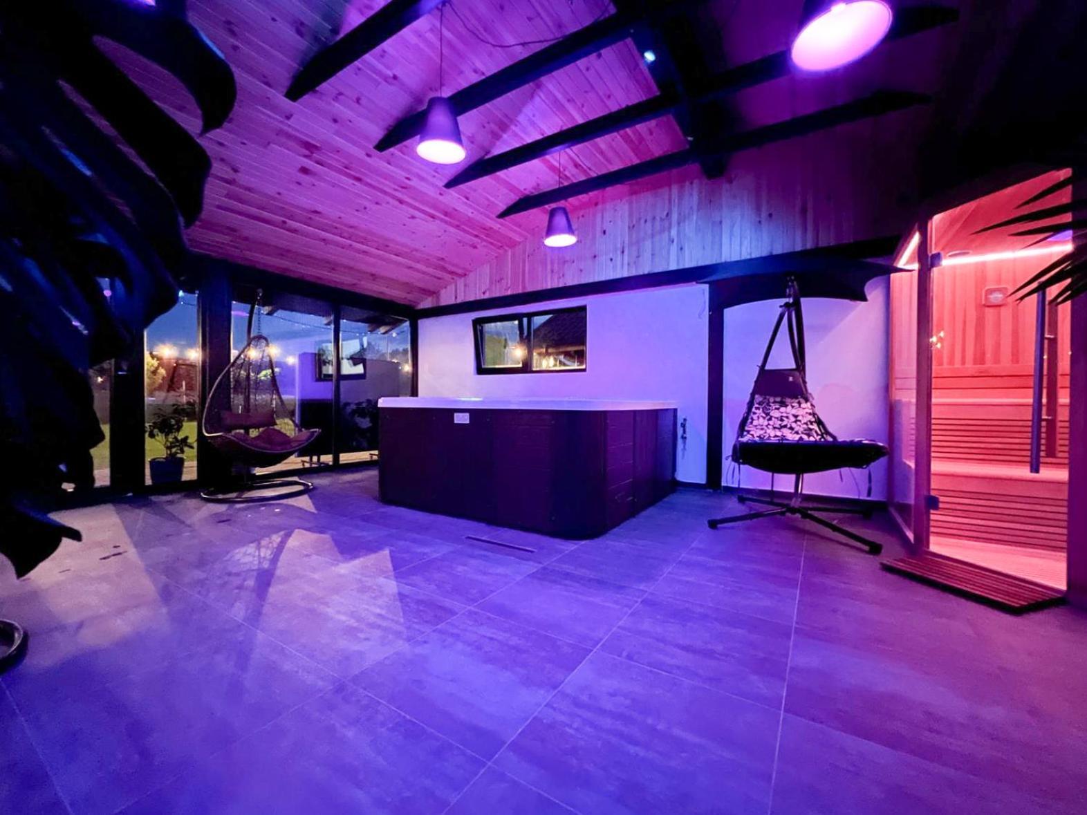 Insula Christiana Hotel Cristian  Buitenkant foto