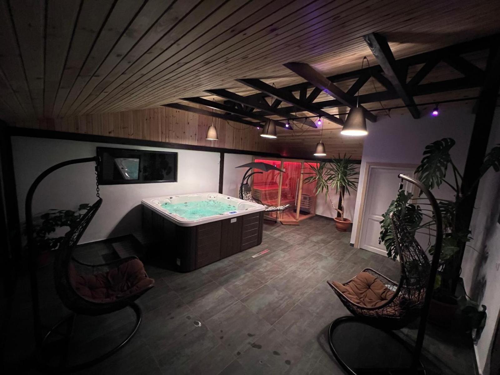 Insula Christiana Hotel Cristian  Buitenkant foto