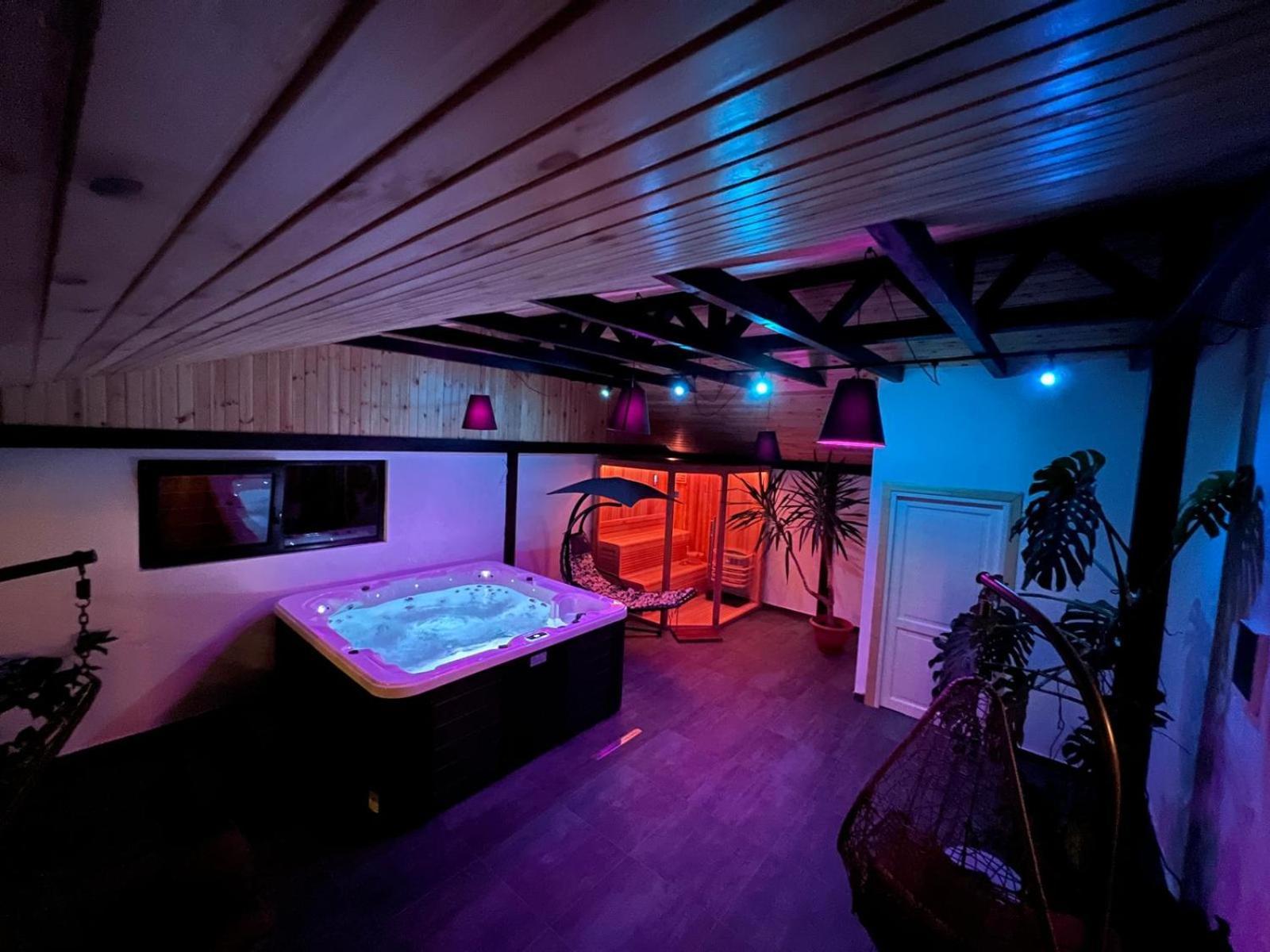 Insula Christiana Hotel Cristian  Buitenkant foto