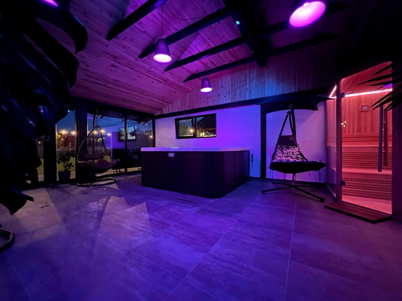 Insula Christiana Hotel Cristian  Buitenkant foto